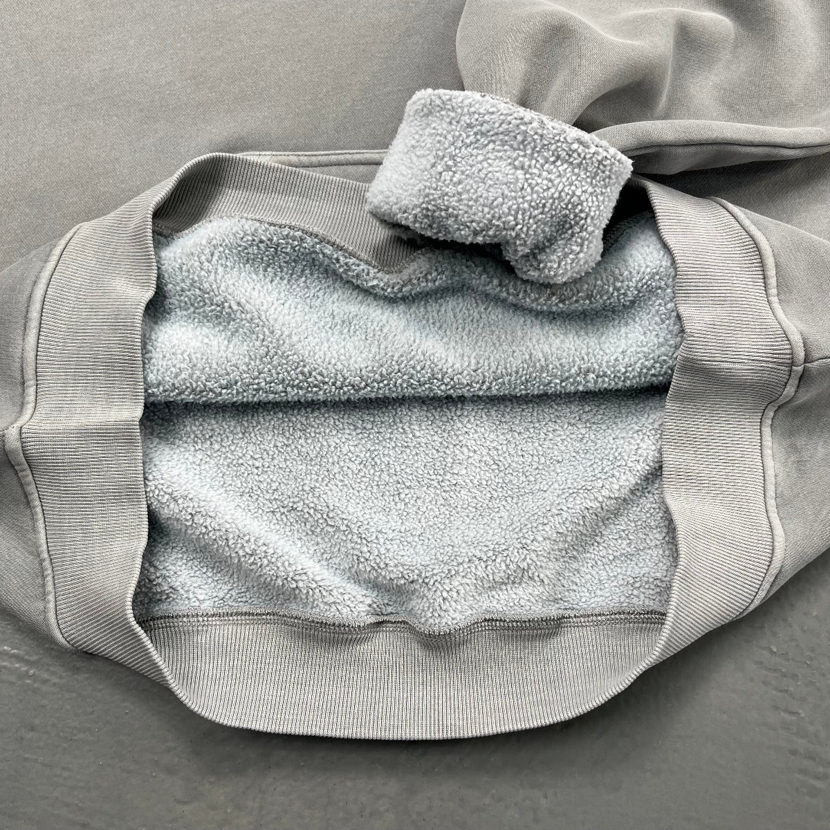 PRIVATE VICTORIES FLEECE HOODIE - Image 9